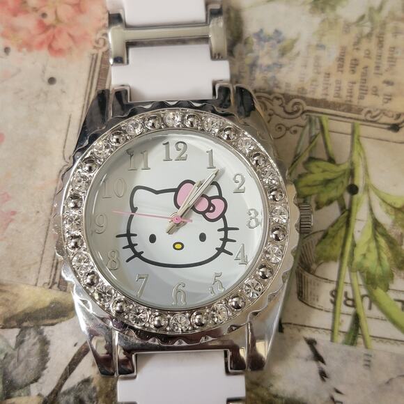 Hello Kitty Sanrio Watch 2013 MZB White Strap Crystal Bezel Quartz Collectible - Picture 1 of 9